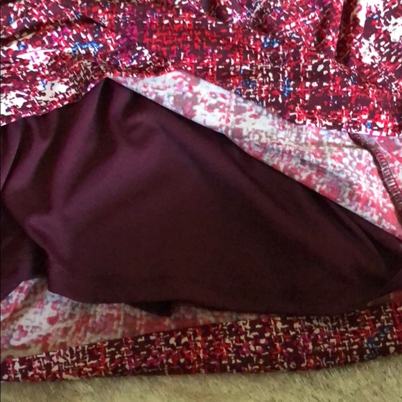 Flattering Donna Morgan dress - Picture 6 of 6